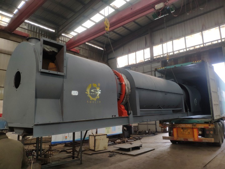 Machine à charbon de bois de balle de riz 1 T/H exportée au Ghana