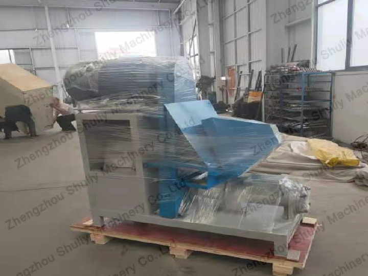 Máquina para fabricar briquetas de aserrín entregada a Camboya