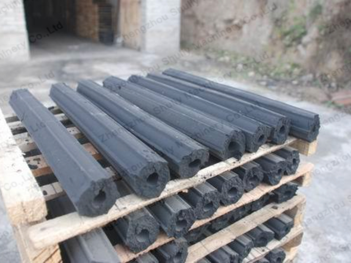 Production de charbon de bois